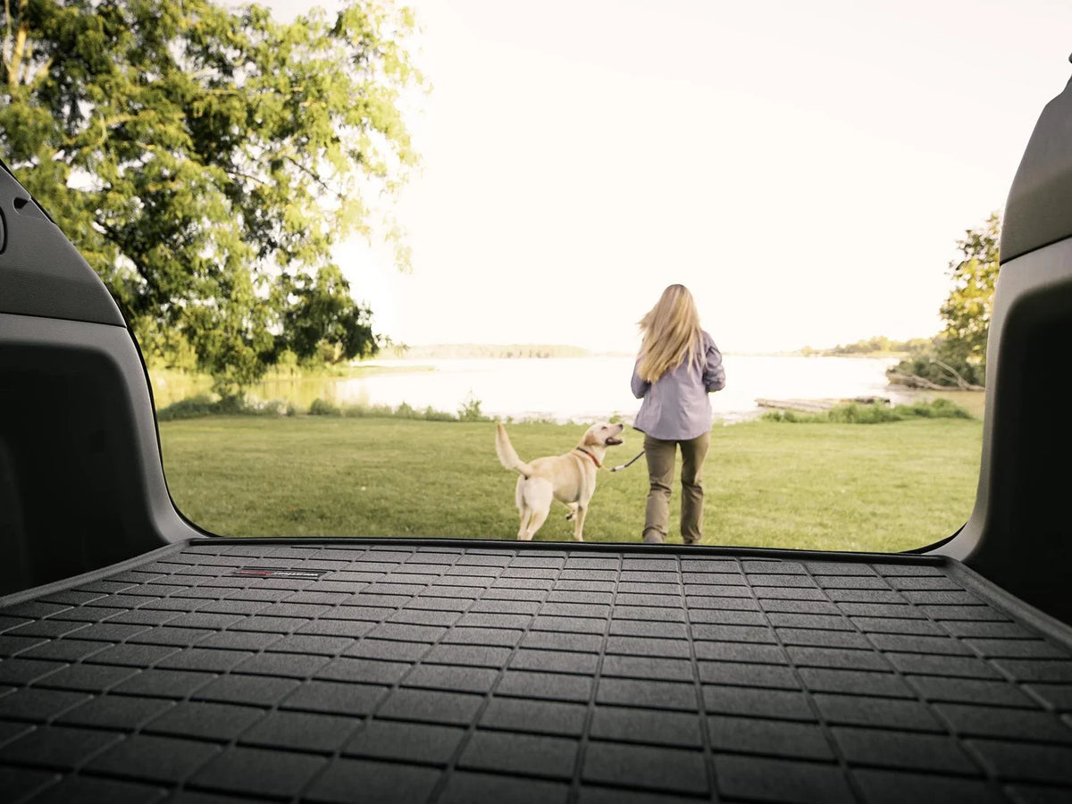 WeatherTech Cargo Trunk Liner compatible with 1990-1995 Toyota 4Runner - Behind 2nd Row Sizeeating, Black