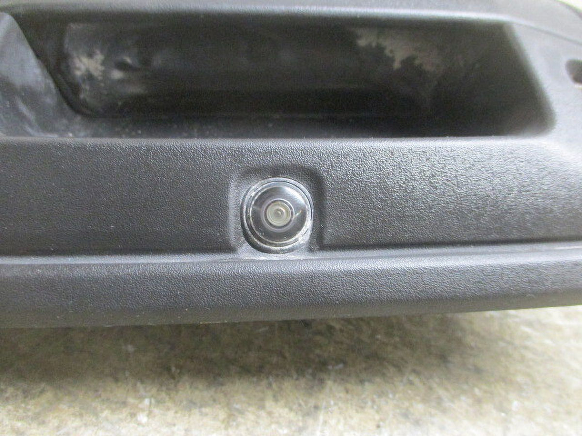 Pre-Owned GMC Sizeierra 1500 Sizeierra 1500 Denali Back Up Rear View Camera OEM LKQ (Good)