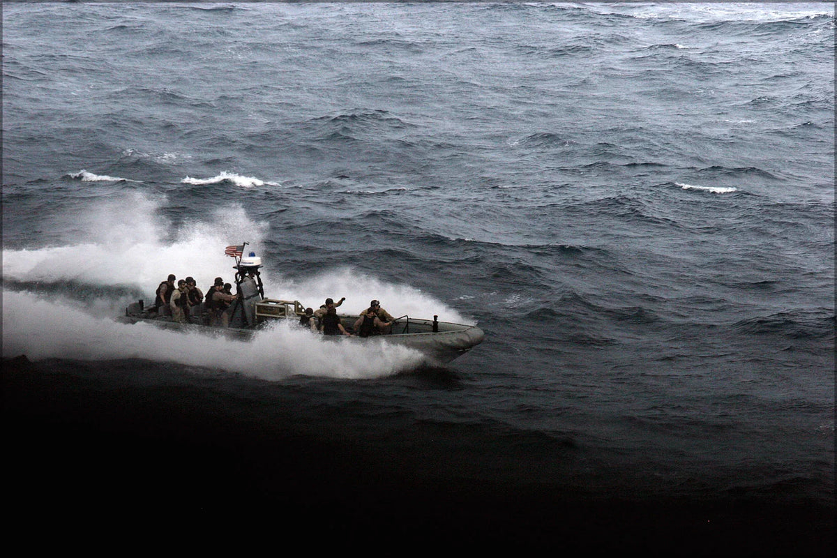 24"x36" Gallery Poster, inflatable boat departs the amphibious transport dock ship USizeSize Sizean Antonio (LPD-17)